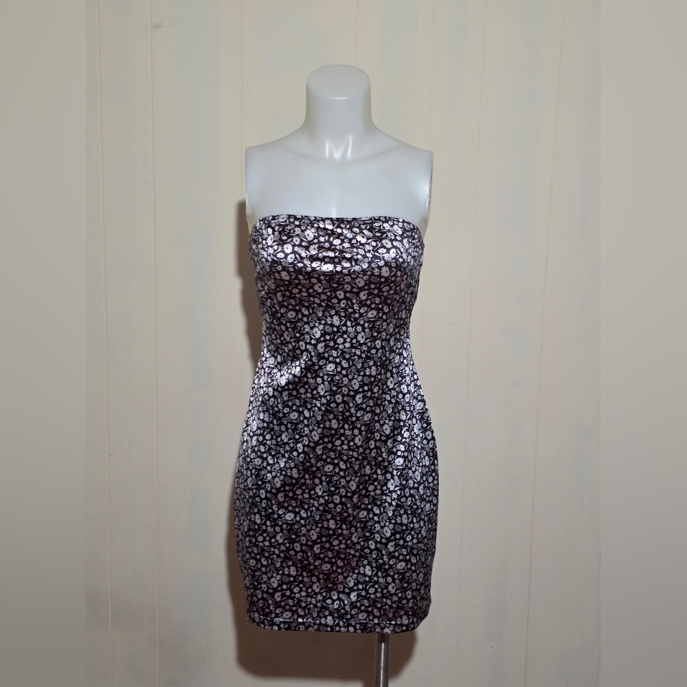Vintage Niki-Lee California Strapless Black and White Floral Dress
